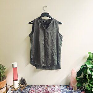 DKNY Green Top L